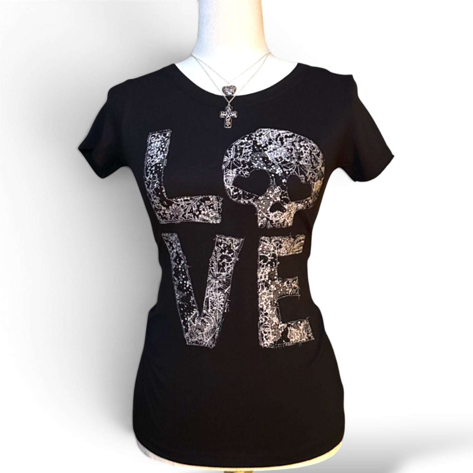 Black Skull graphic Tee