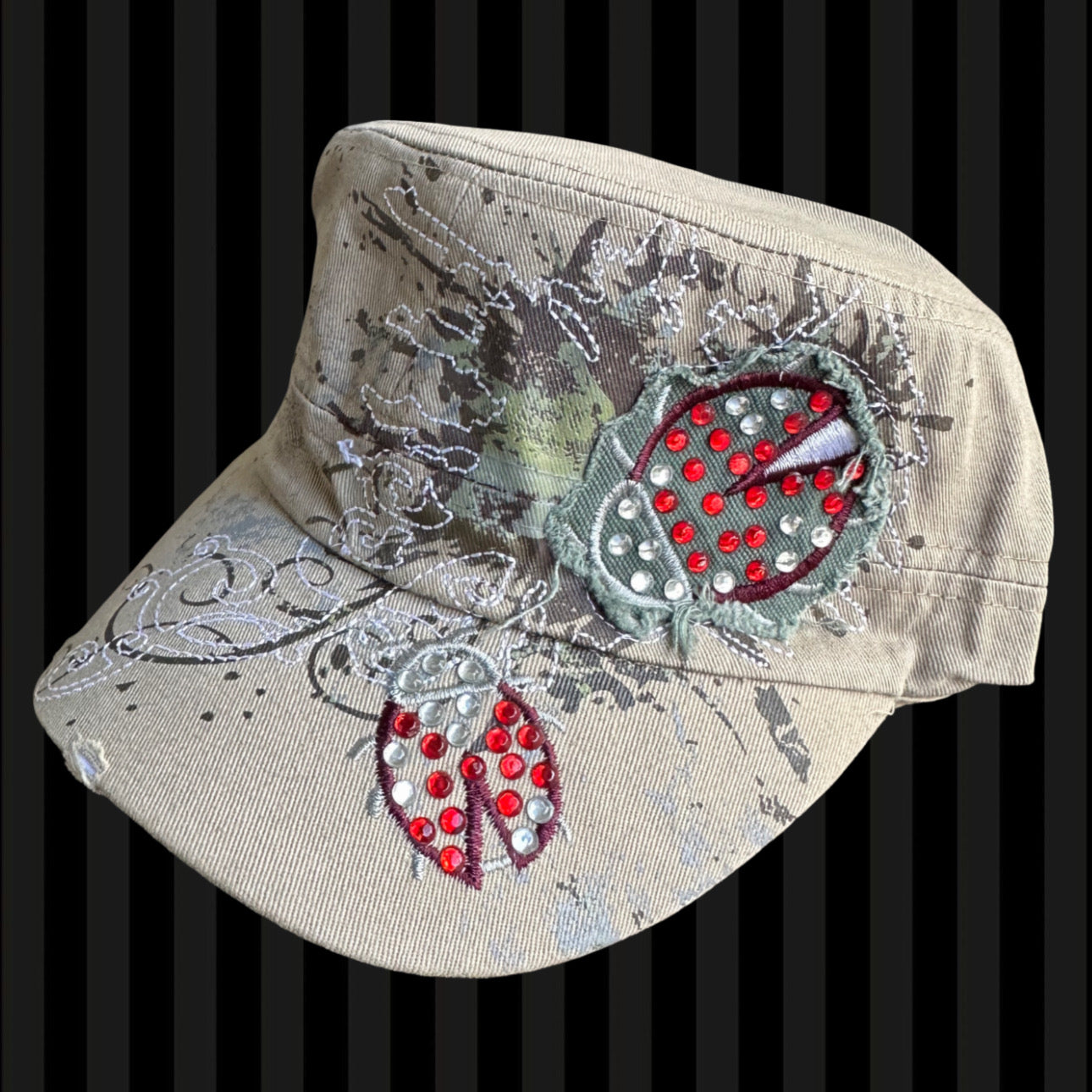 Ladybug Rhinestone Cadet Cap – Sand